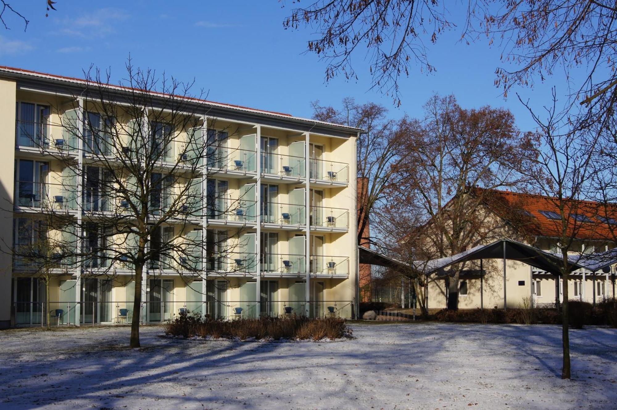Seehotel Bollmannsruh Päwesin Exterior foto